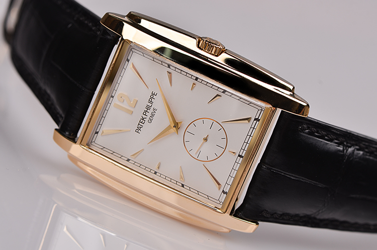 已售出【98新】百达翡丽Gondolo黄金小三针手上链男表5124J-001 双P印记