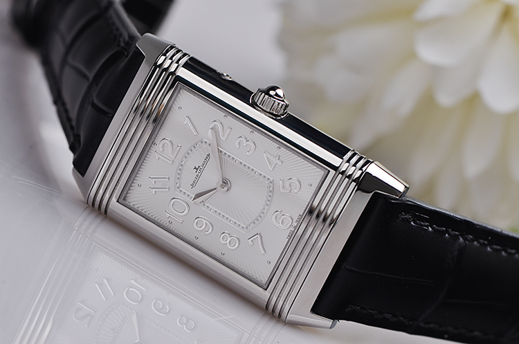 已售出【98新】积家翻转面双表盘精钢镶钻珍珠贝母面手上链女表Q3308421