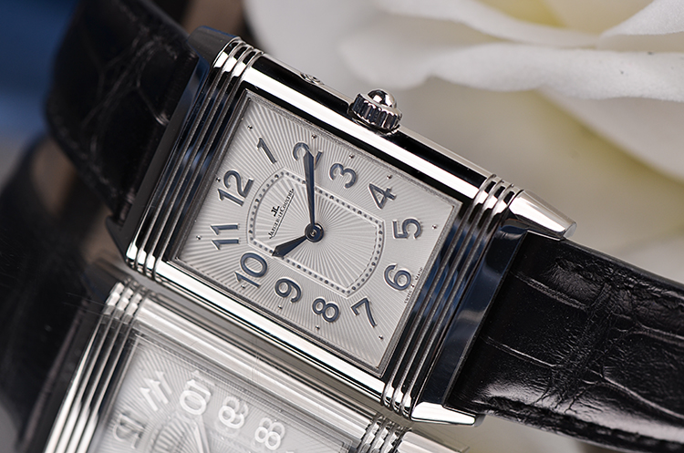 已售出【98新】积家翻转面双表盘精钢镶钻珍珠贝母面手上链女表Q3308421