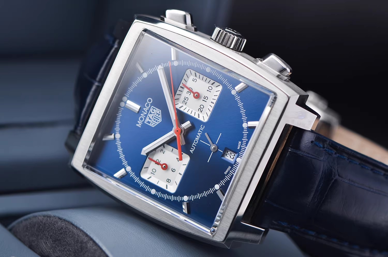已售出【98新】豪雅摩纳哥蓝面计时日历自动皮带男表CBL2111.FC6453全套