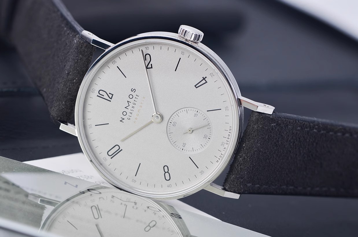 已售出【98新】NOMOS诺莫斯Tangente小三针自动皮带男表189盒证齐