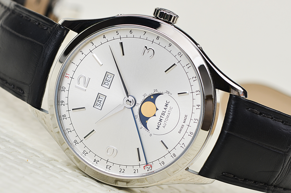 已售出【未使用品】万宝龙传承系列全历月相自动皮带男表U0112538盒证齐