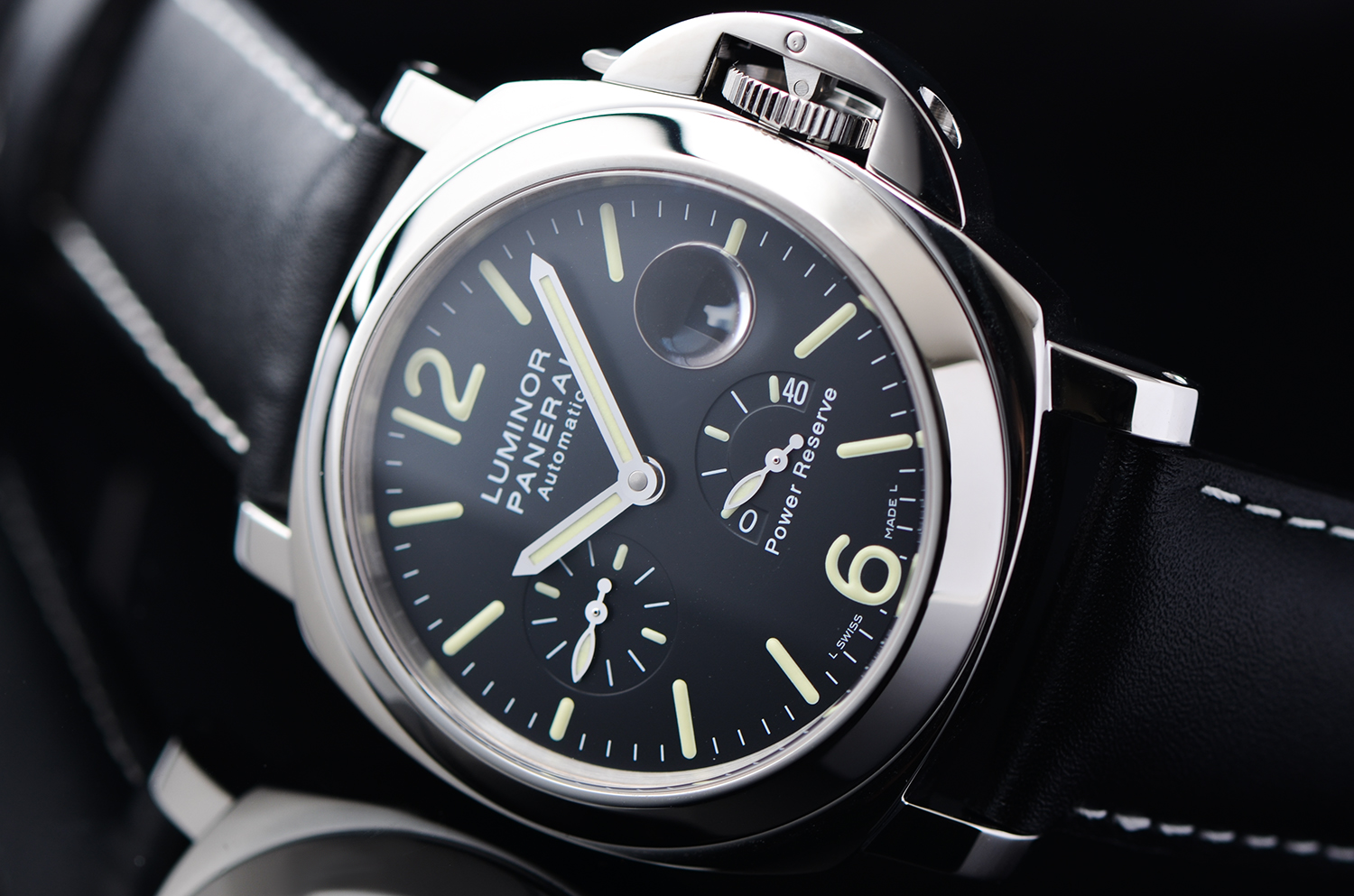 【98新】沛纳海小三针动显日历折叠扣皮带自动男表pam00090盒证齐