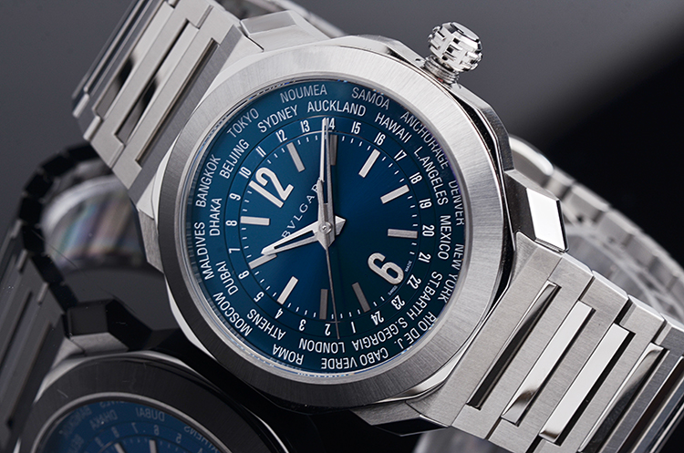 已售出【99新】宝格丽OCTO ROMA蓝盘世界时间自动钢带男表103481盒证齐