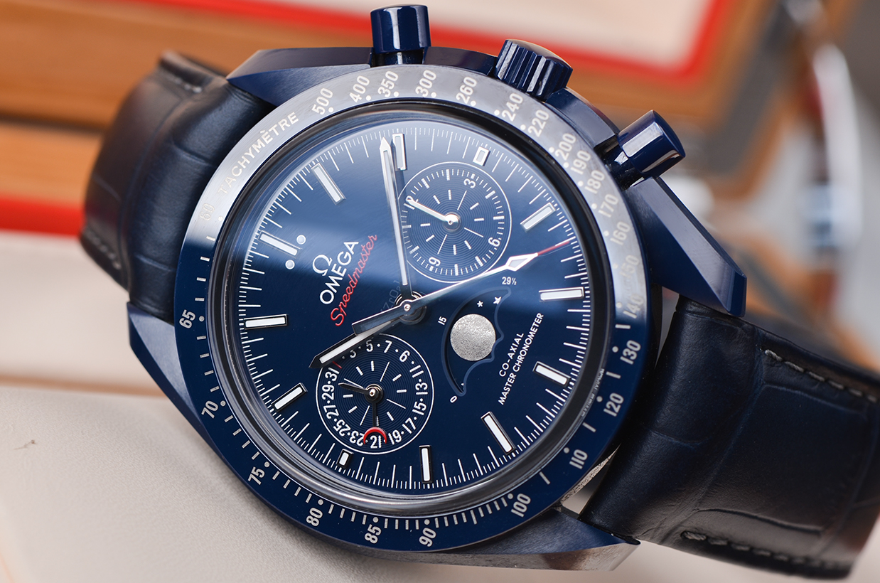 已售出【98新】欧米茄超霸月之幽蓝计时月相男表304.93.44.52.03.001