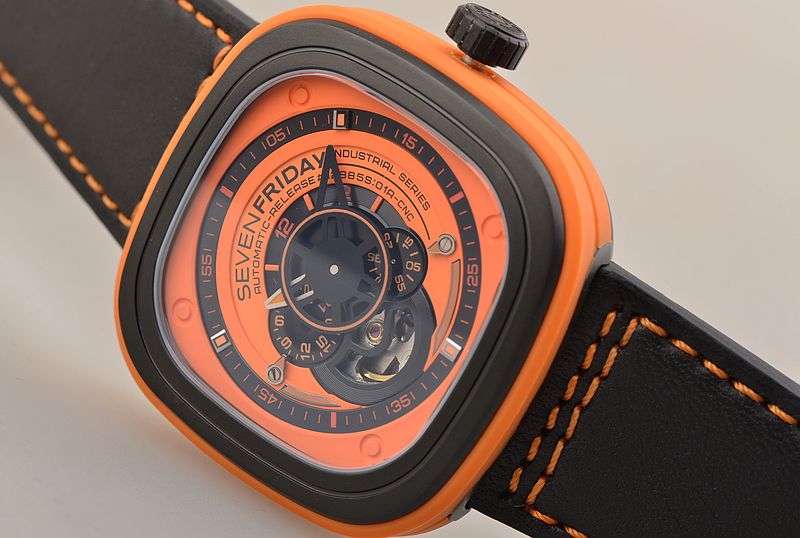 已售出【未使用品】SevenFriday方形昼夜显示自动机械皮带男表SF-P1/03