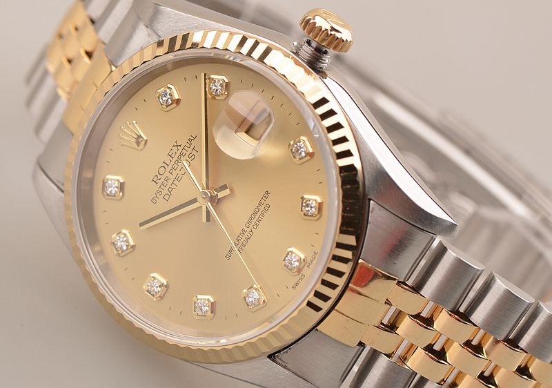 已售出【96新】劳力士日志型黄金及钢金色面刻度钻大三针日历男表16233G