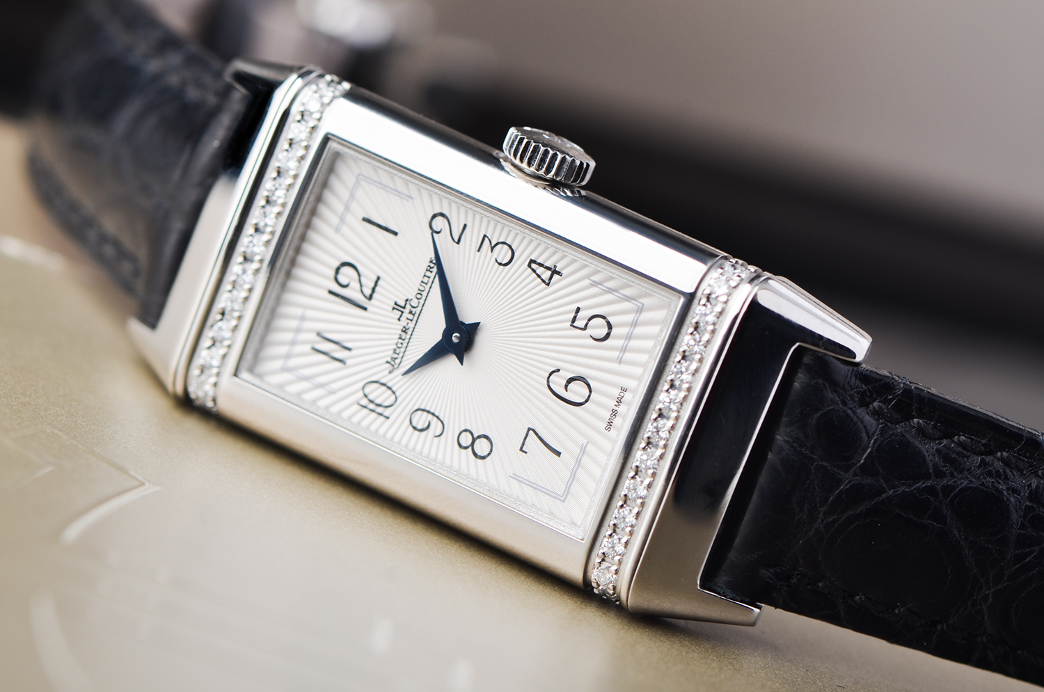 【98新】积家翻转系列精钢镶钻石英折叠扣皮带女表Q3288420盒证齐