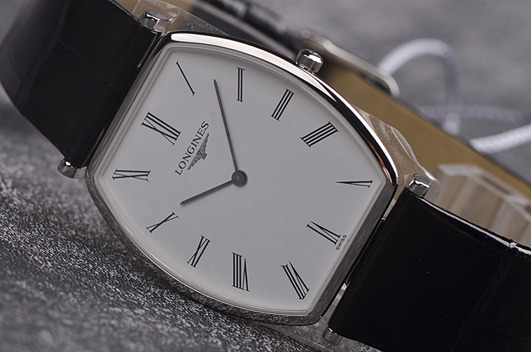 【国行全新】浪琴嘉岚酒桶型两针石英皮带腕表L4.705.4.11.2全套