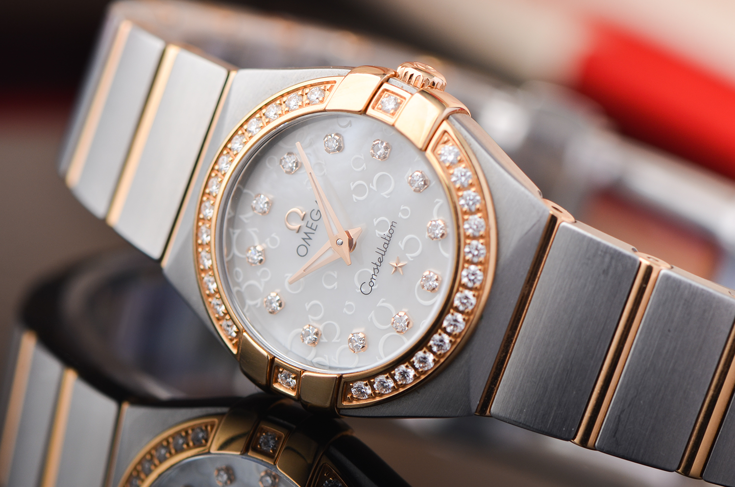 【97新】欧米茄星座玫瑰金及钢镶钻石英女表123.25.24.60.55.009