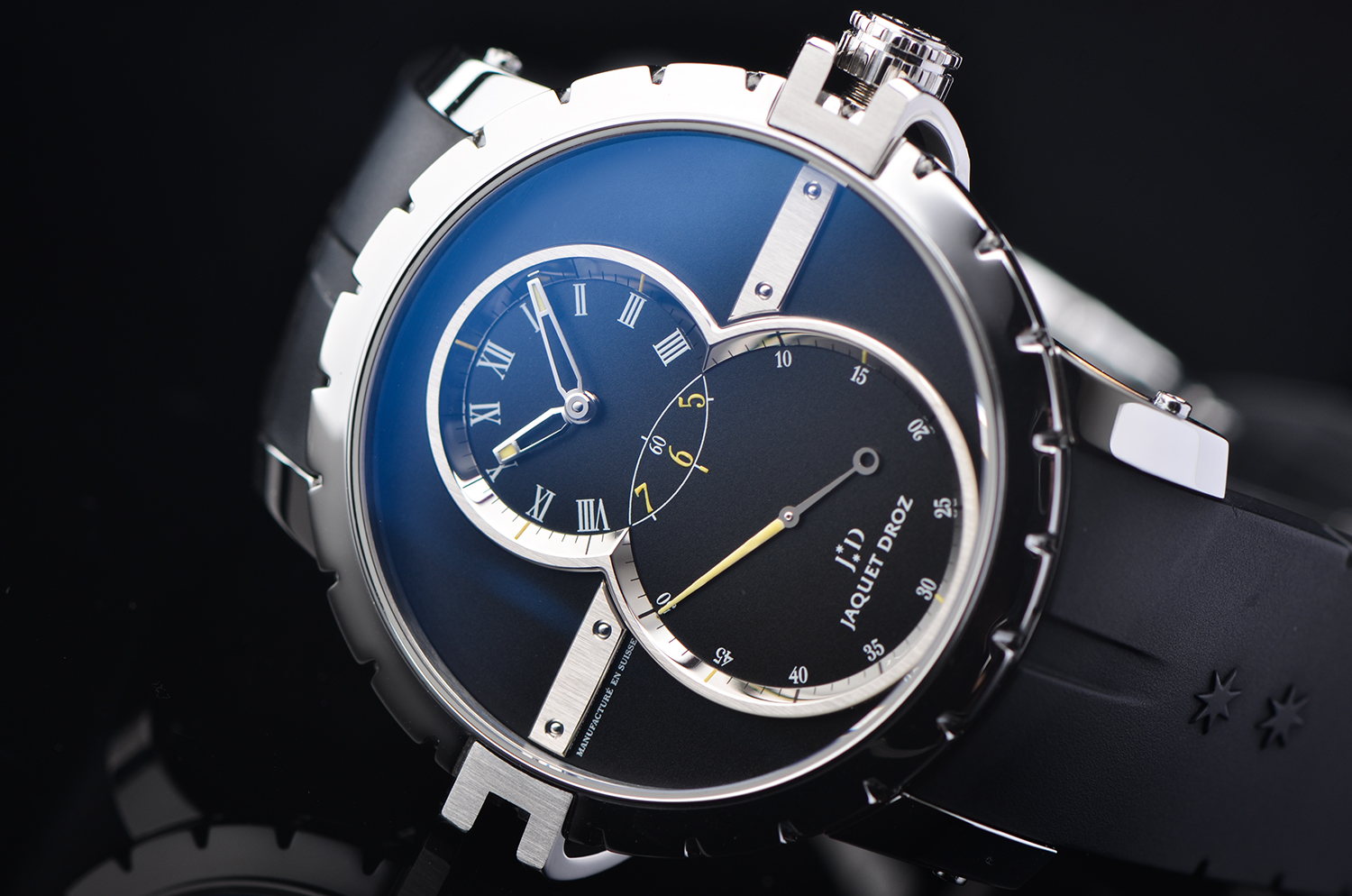 已售出【98新】雅克德罗SW系列黑色8字盘大秒针自动胶带男表J029030409