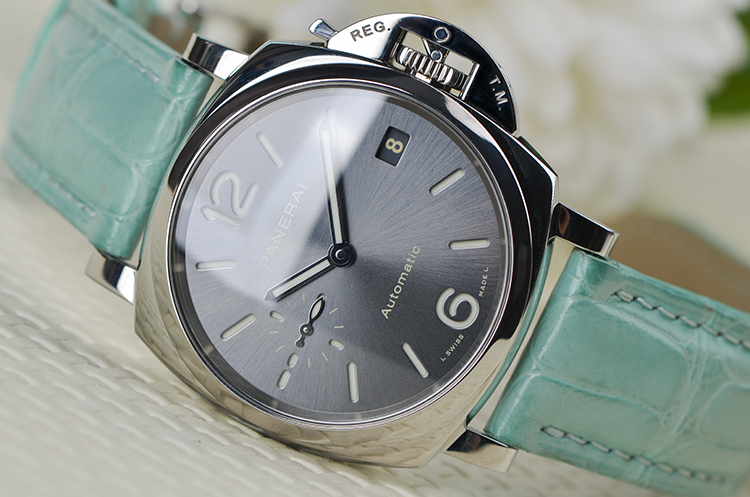 已售出【98新】沛纳海三明治灰盘小三针日历自动皮带腕表PAM00755盒证齐