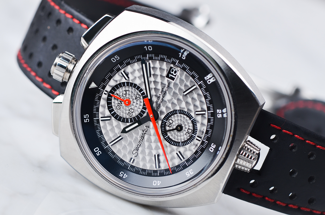 已售出【98新】欧米茄海马牛头系列计时自动男表225.12.43.50.02.001