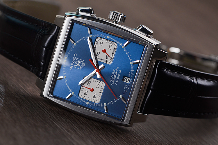 已售出【98新】豪雅摩纳哥方形计时日历自动机械男表CAW2111.FC6183