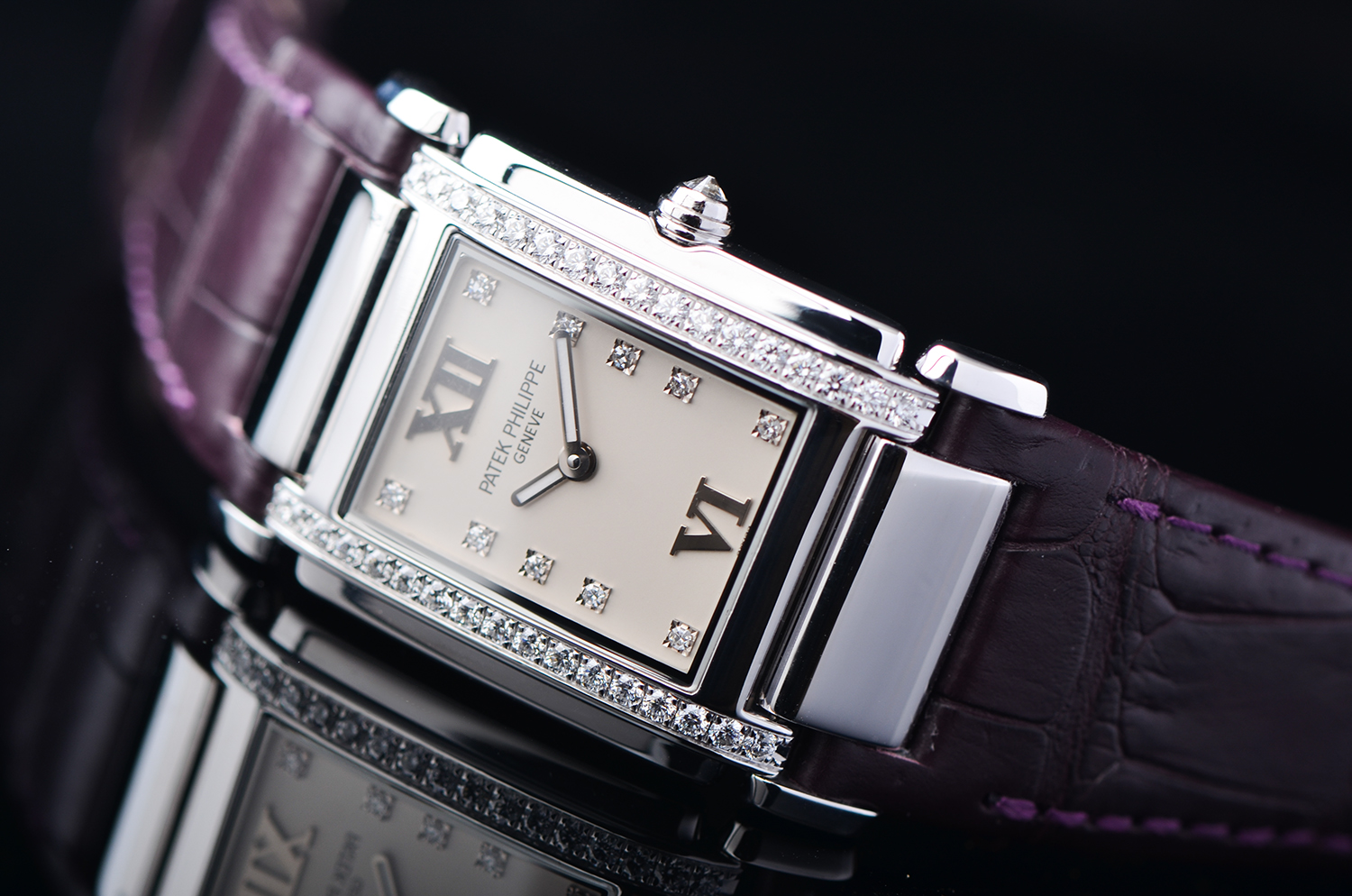 【98新】百达翡丽twenty-4白金镶钻石英皮带女表4920G-010