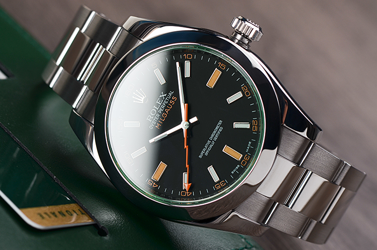 已售出【98新】劳力士MILGAUSS黑面绿玻璃闪电针自动男表116400GV有卡