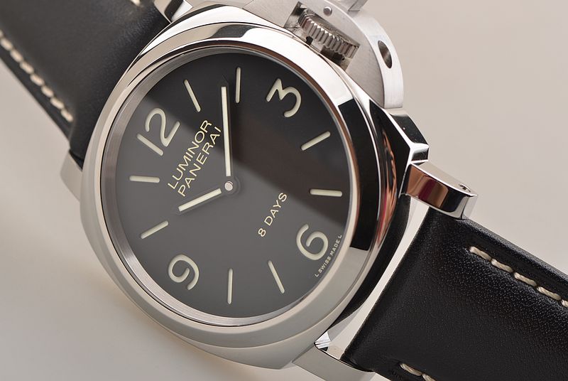 已售出【97新】沛纳海三明治盘8天长动力手上链皮带男表pam00560