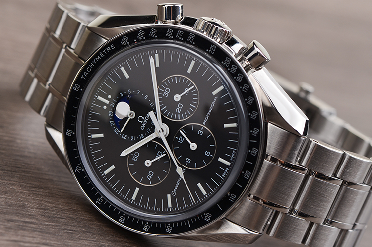 已售出【98新】欧米茄超霸计时月相手上链1866机芯钢带男表3576.50.00