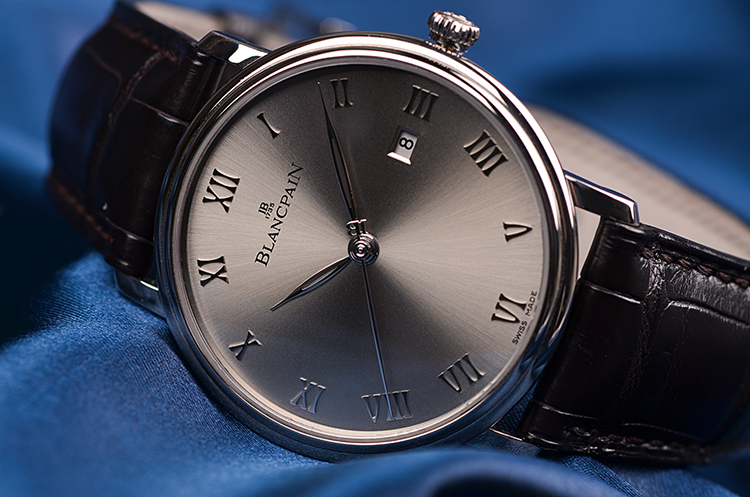 已售出【98新】宝珀经典系列白金灰面大三针日历自动男表6651-1504-55A