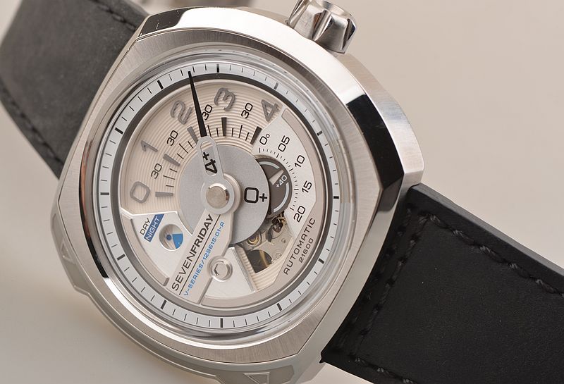 【已售出】SevenFriday昼夜显示自动机械皮带男表