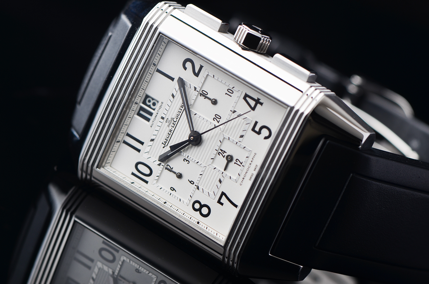 已售出【98新】积家翻转系列双时区大日历计时自动胶带男表Q7018620