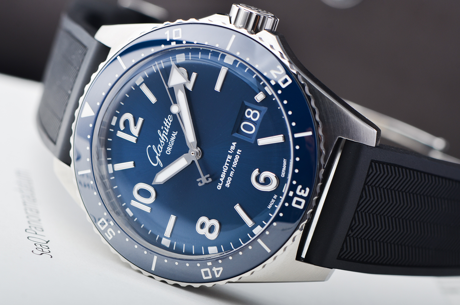 【98新】格拉苏蒂开拓系列大日历大三针自动男表1-36-13-02-81-33