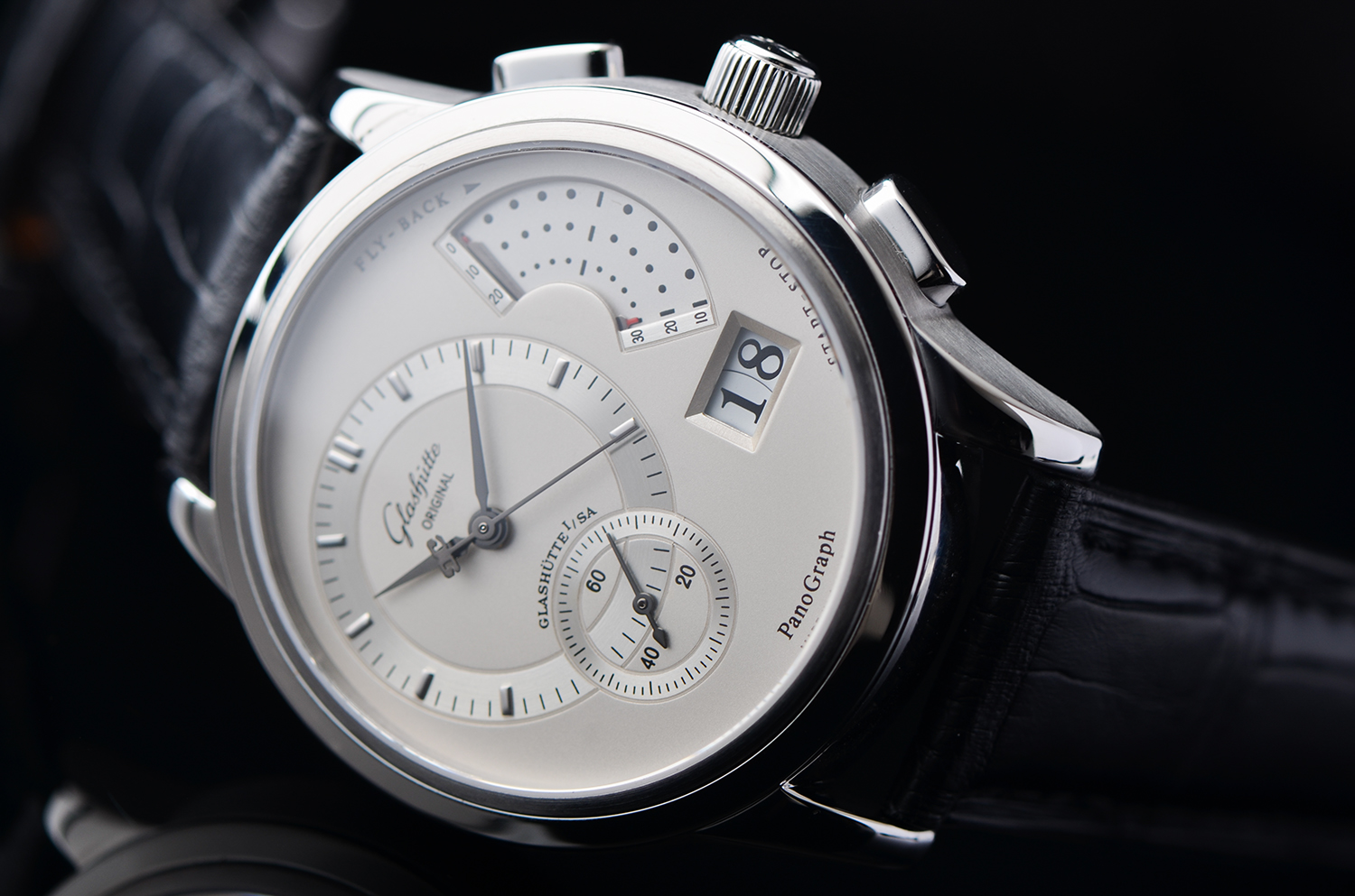 【98新】格拉苏蒂偏心大日历分段计时手上链男表1-61-01-02-02-04