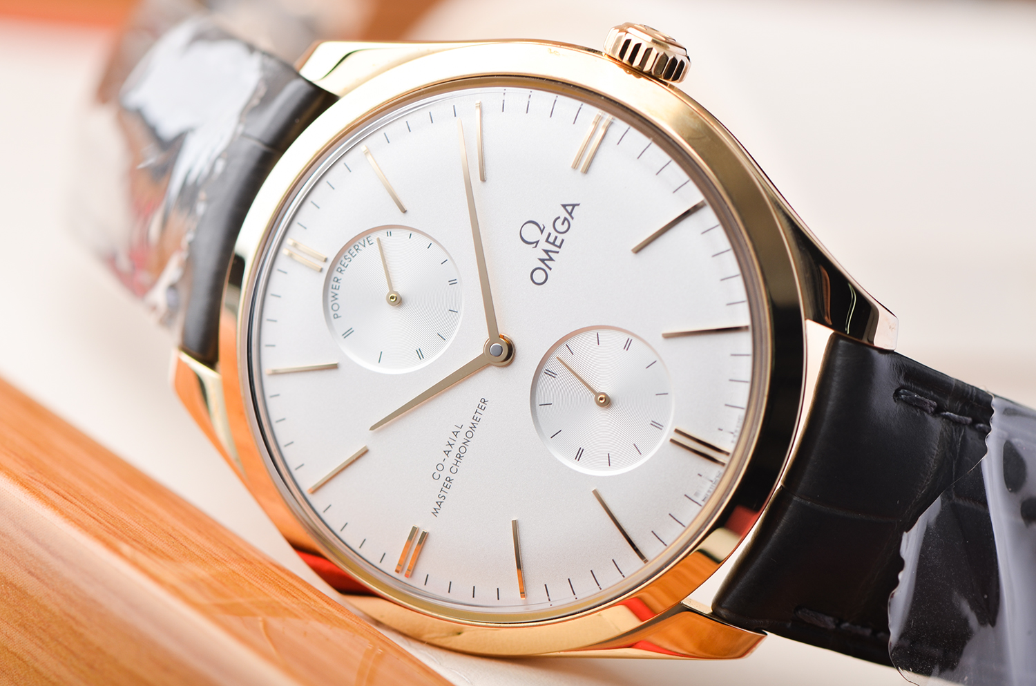 【国行全新】欧米茄碟飞黄金动显手上链男表435.53.40.22.02.001