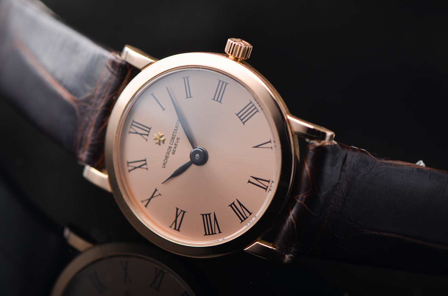 【98新】江诗丹顿传承系列玫瑰金超薄石英皮带女表25093/000R