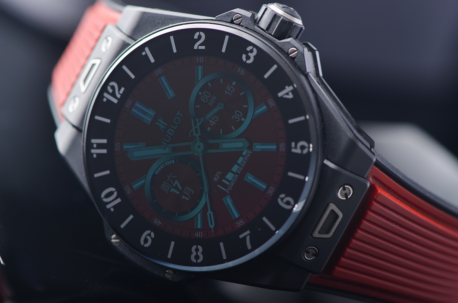 【98新】宇舶大爆炸黑陶瓷及钛折叠扣胶带智能腕表440.CI.1100.RX