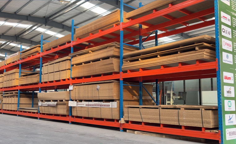 <span>艾嘉厂貌</span>