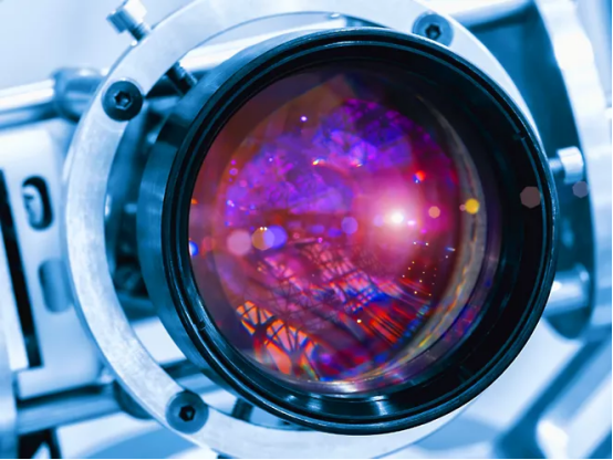 利用Ansys光学产品重塑数据中心