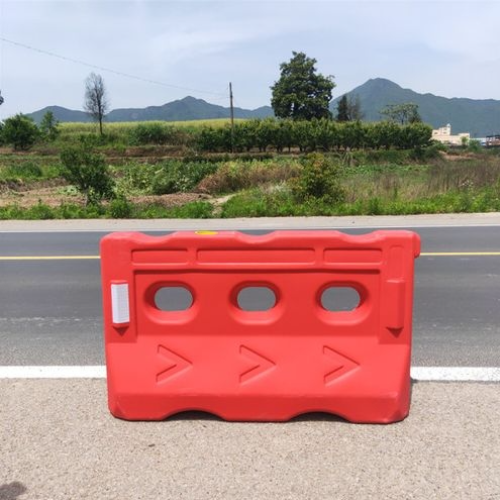 三孔水马02