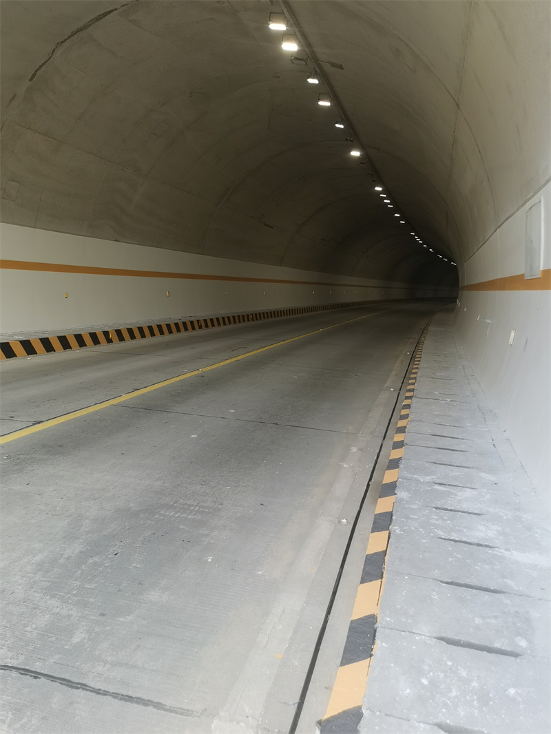 隧道瓷化涂料施工