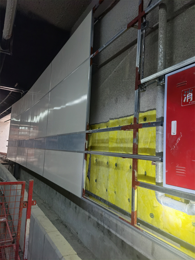 隧道装饰板案例现场