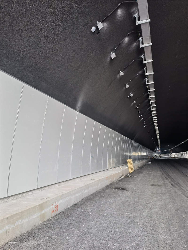隧道装饰板案例