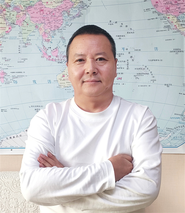 俄罗斯产品经理：班银安