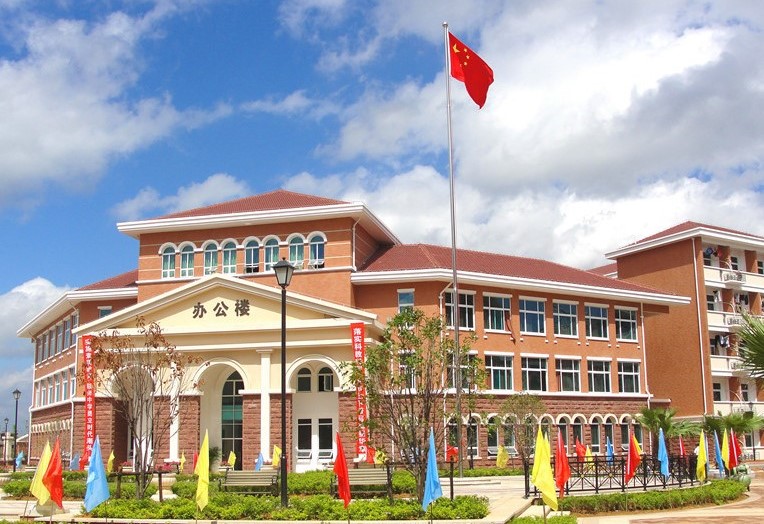赣州中学办公宿舍楼