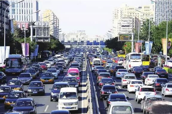 在各出入口提取并储存车牌信息，关键时刻提供查询检索，是对城市治安管理工作的有力支持