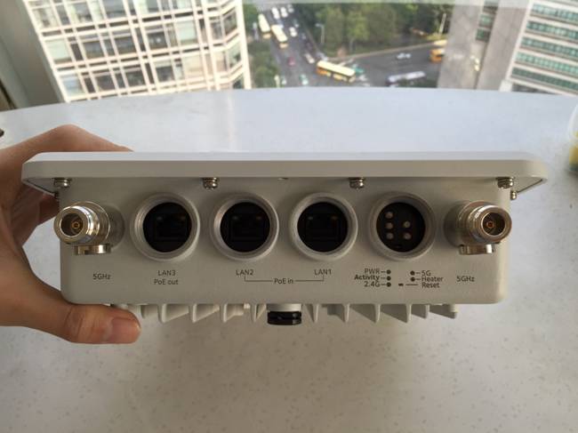 WND930背部