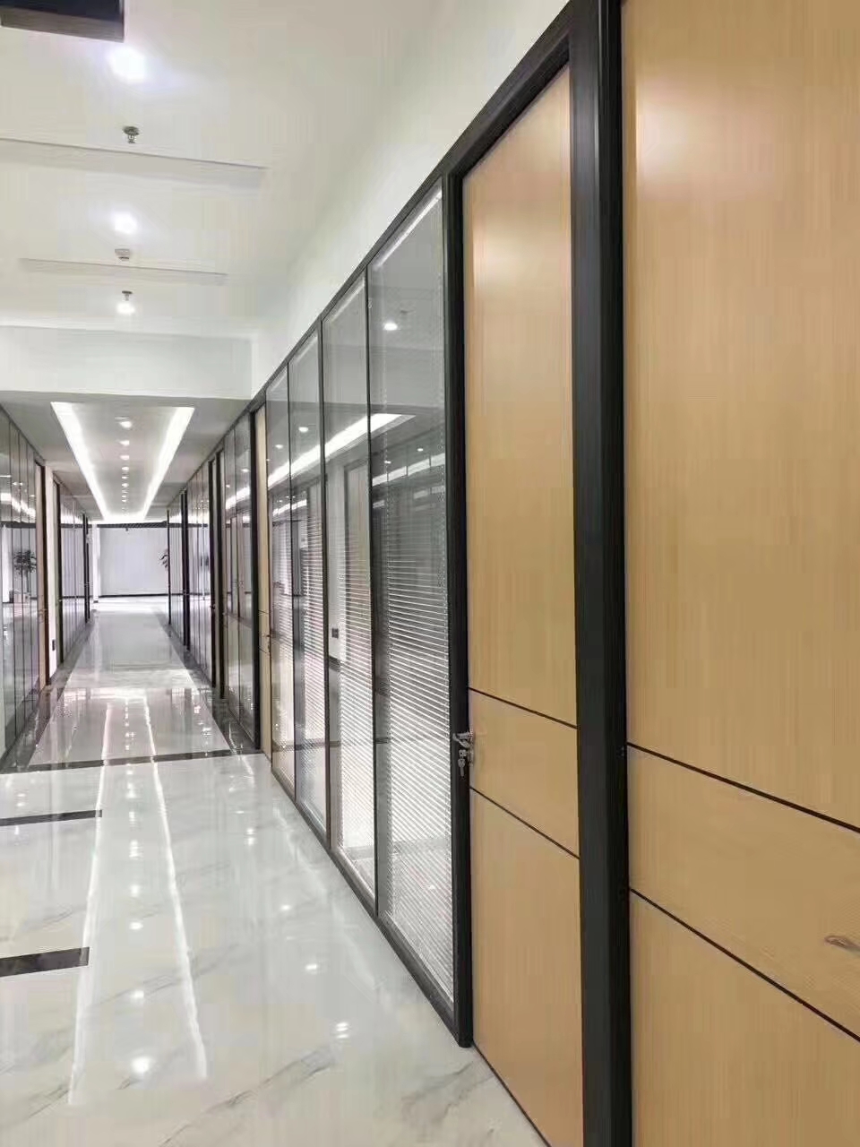 林德纳隔断