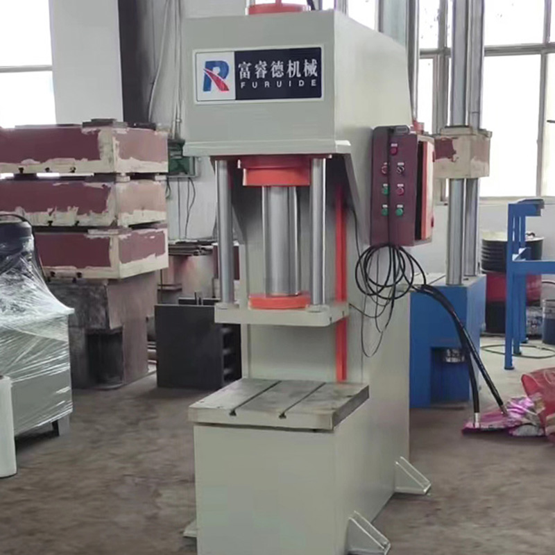 100吨单柱液压机