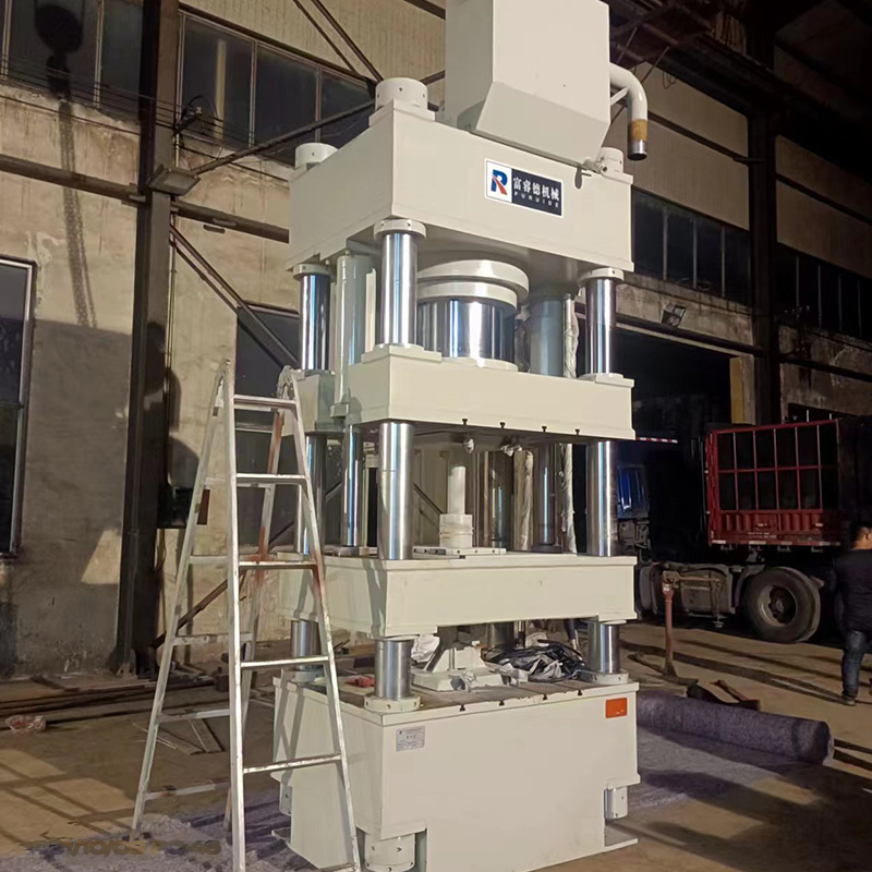 800T四柱液壓機(jī)