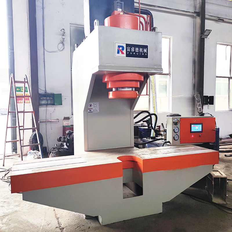 150吨校直单柱液压机