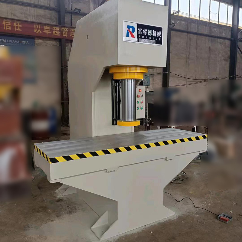 100吨校直单柱液压机