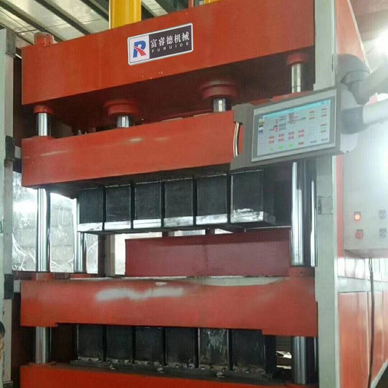 315噸粉末成型液壓機