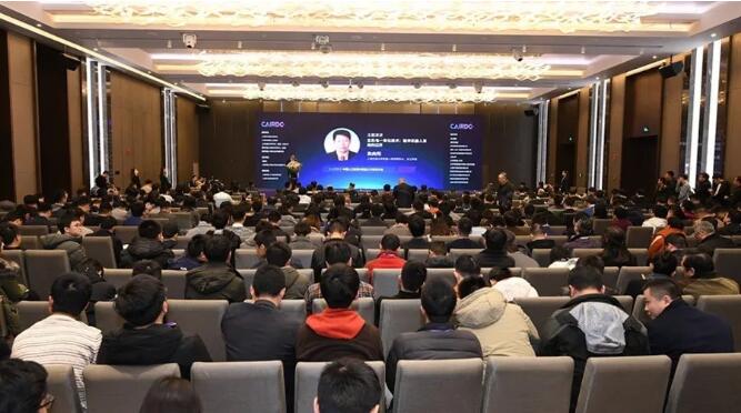 开发者大会 | 李群分享新一代智能机器人控制系统创新成果