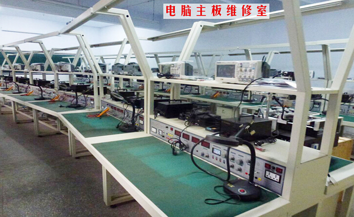 电脑主板维修室