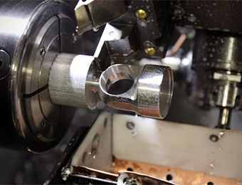 <div style="text-align:center;">
	<span style="color:#121212;font-size:16px;font-family:Microsoft YaHei;"><br />
机械制造业<br />
<br />
</span> 
</div>