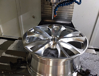 <div style="text-align:center;">
	<span style="color:#121212;font-family:Microsoft YaHei;font-size:16px;"><br />
汽车制造业<br />
<br />
</span><span style="color:#FFFFFF;font-family:Microsoft YaHei;font-size:16px;"></span> 
</div>